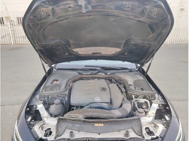 Car image 39
