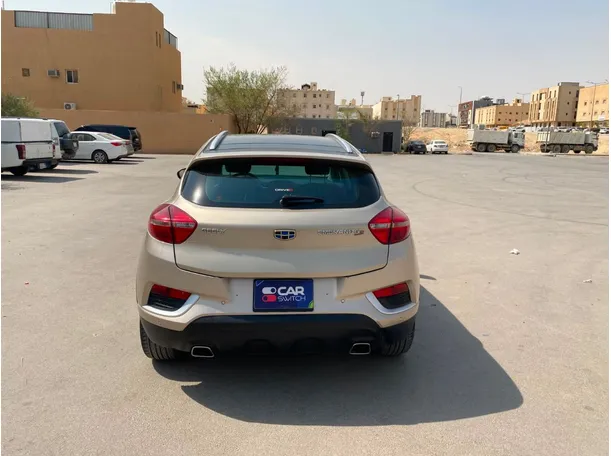 Car image 6