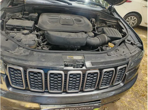 Car image 48
