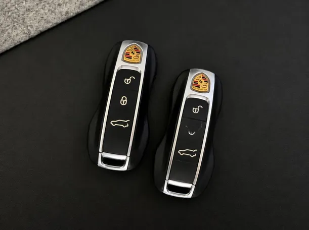 Car image 22