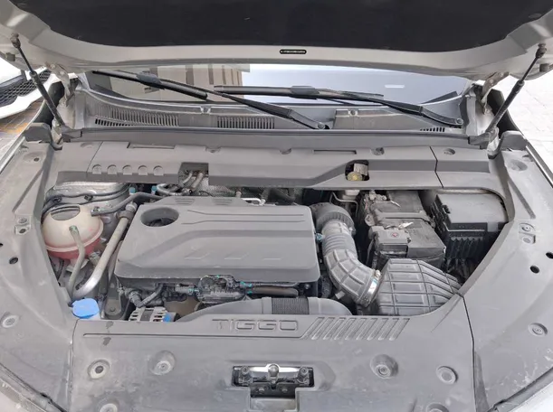 Car image 21