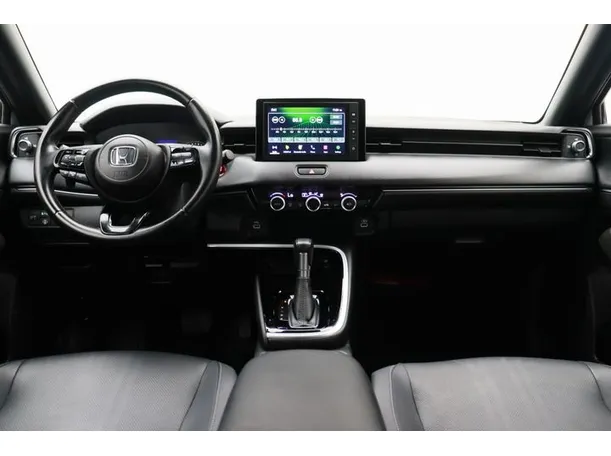 Car image 14
