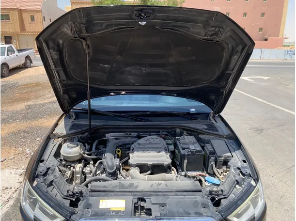 Car image 25