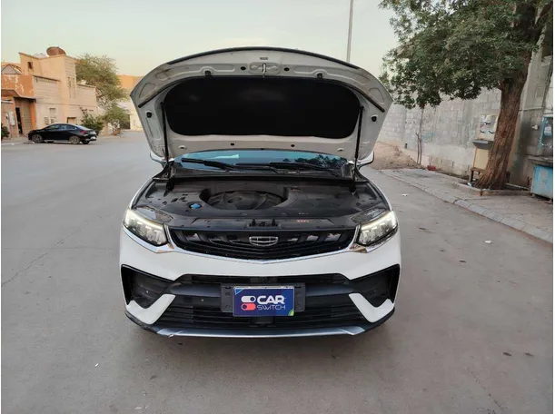 Car image 22
