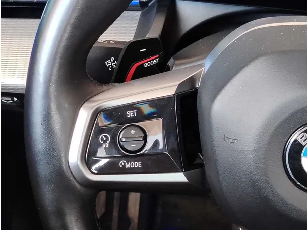 Car image 36
