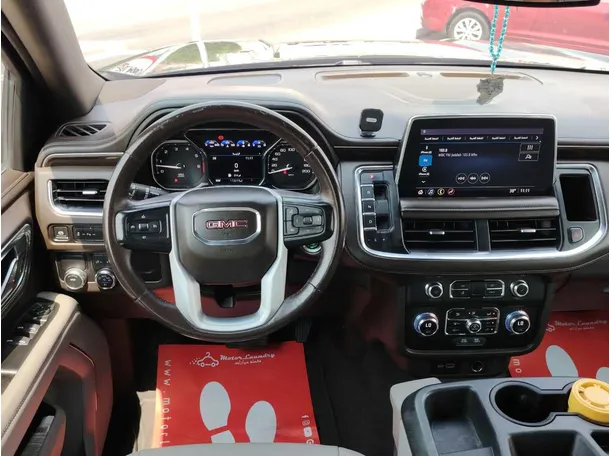 Car image 23