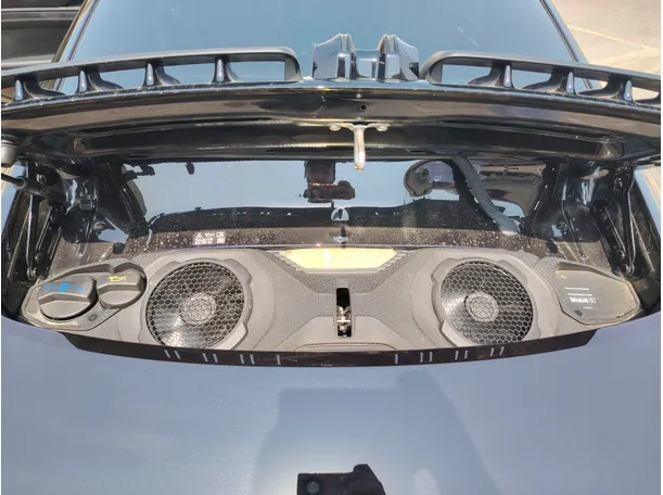 Car image 37