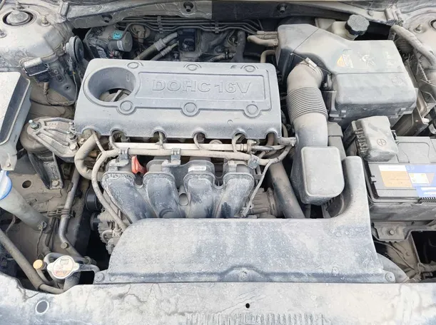 Car image 38