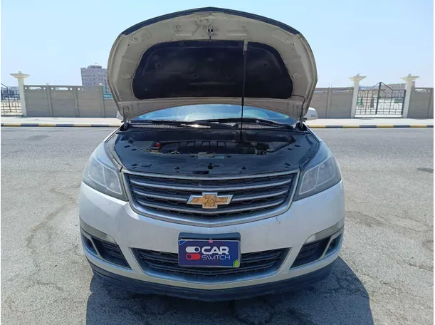 Car image 30