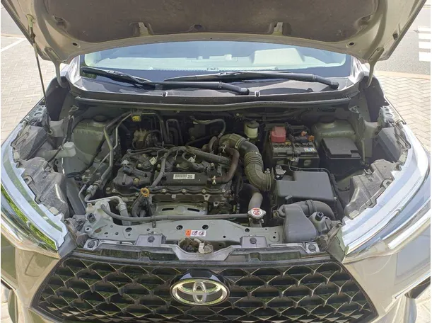 Car image 23