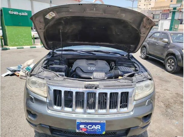 Car image 47