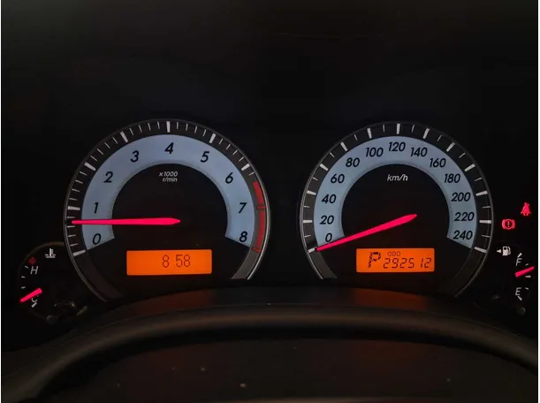 Car image 17
