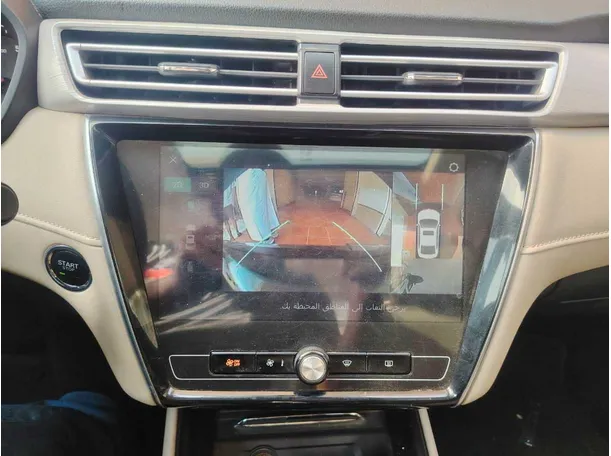 Car image 27