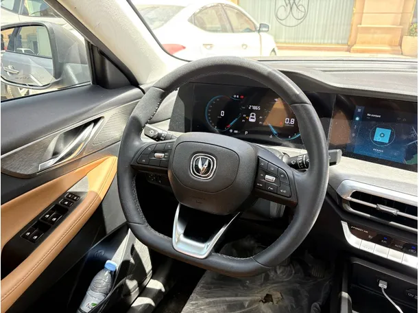 Car image 22