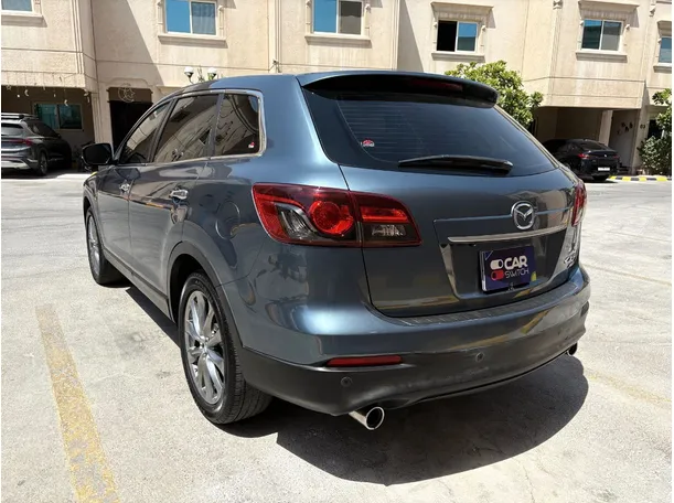 Car image 7