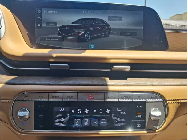 Car image 20