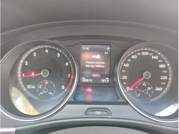Car image 28