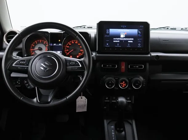 Car image 15