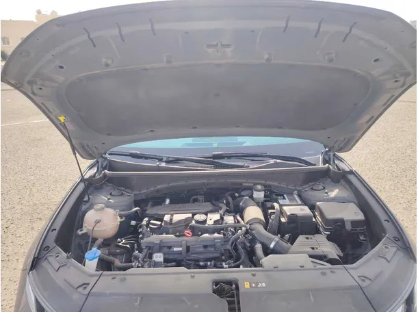 Car image 33