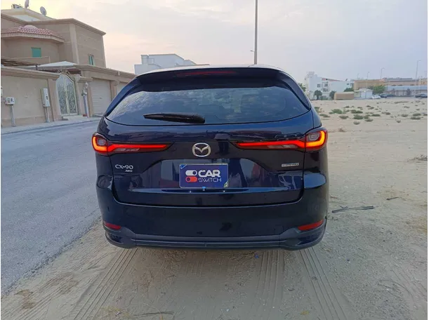 Car image 8