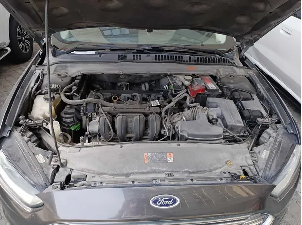 Car image 20