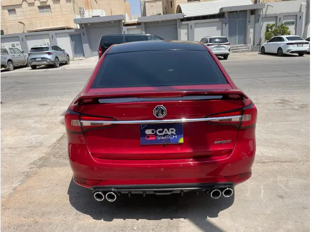 Car image 6