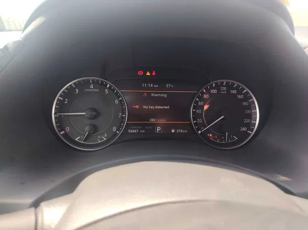 Car image 26