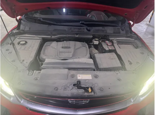 Car image 24