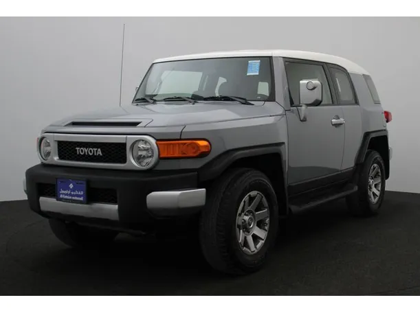 2022 Toyota FJ Cruiser in UAE