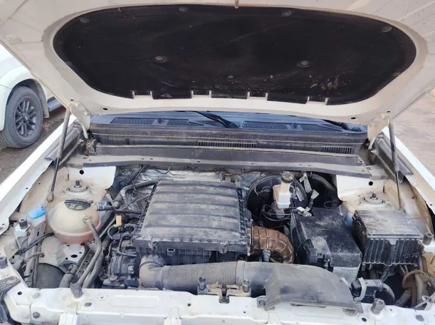 Car image 33