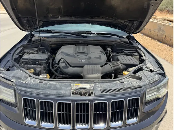 Car image 23