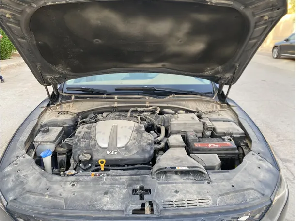 Car image 28
