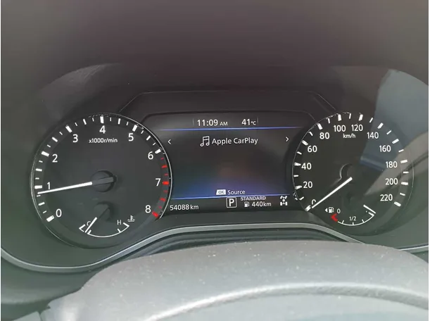 Car image 25
