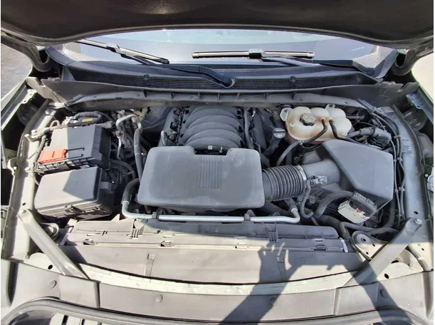 Car image 24