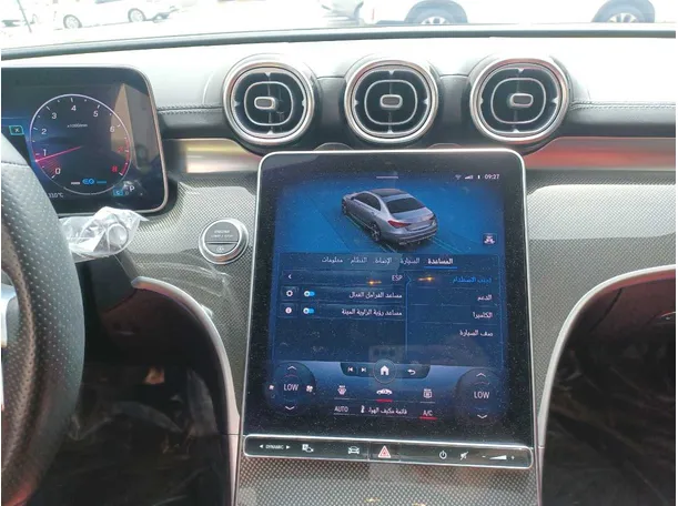 Car image 14