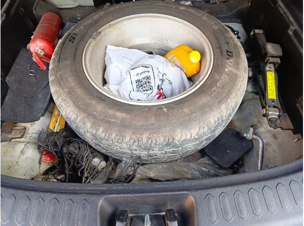 Car image 31