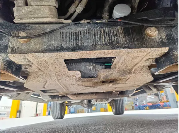 Car image 31