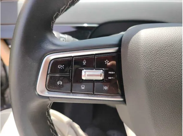 Car image 44