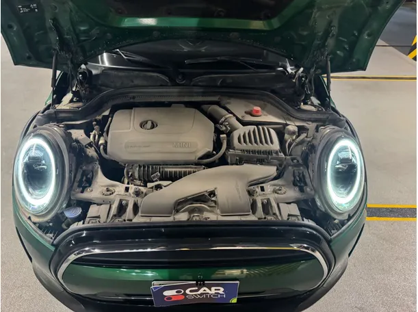 Car image 20