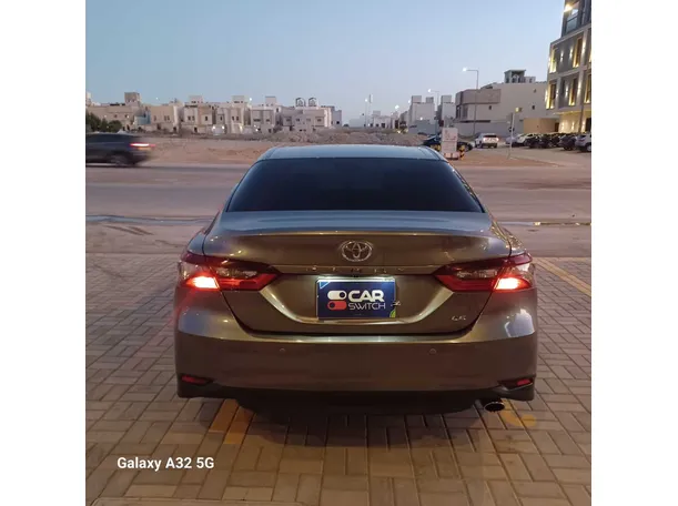Car image 29