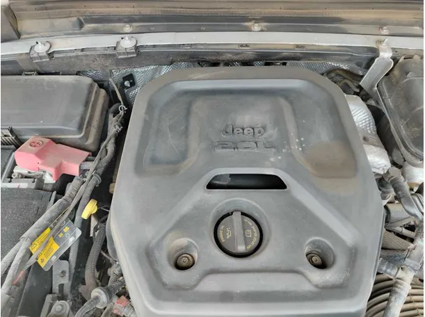 Car image 39