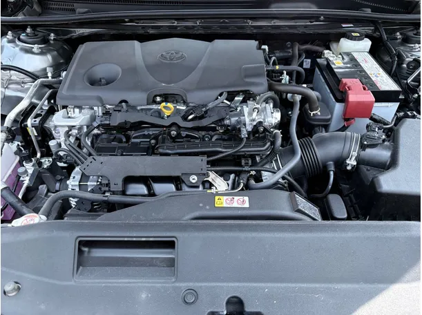 Car image 26