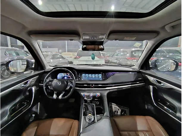 Car image 22