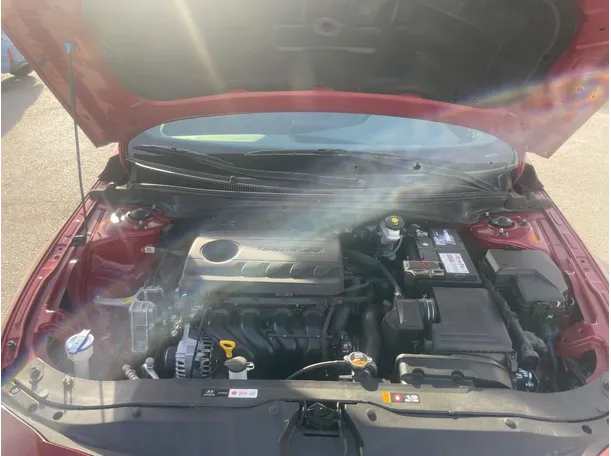 Car image 26