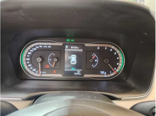 Car image 23