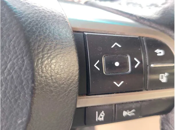 Car image 42
