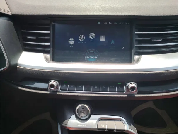 Car image 21