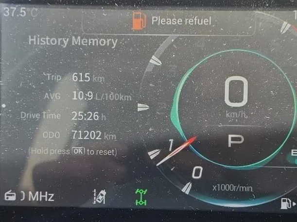 Car image 23