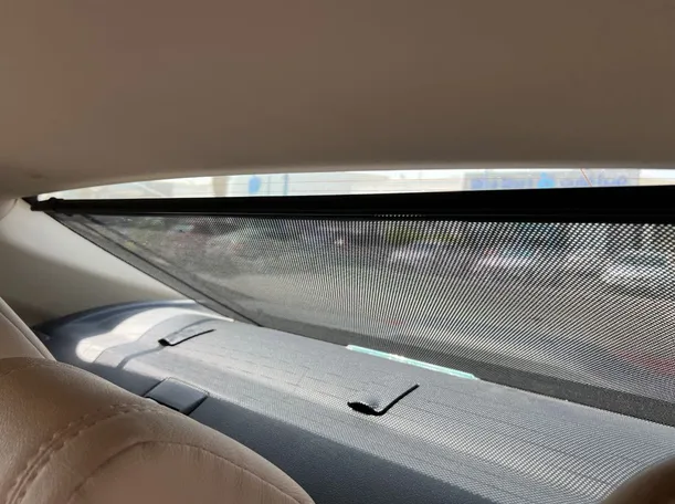 Car image 27