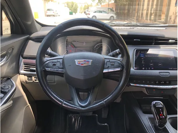 Car image 17